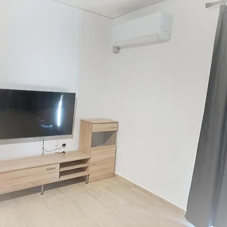 Euphemia's * Ampavris